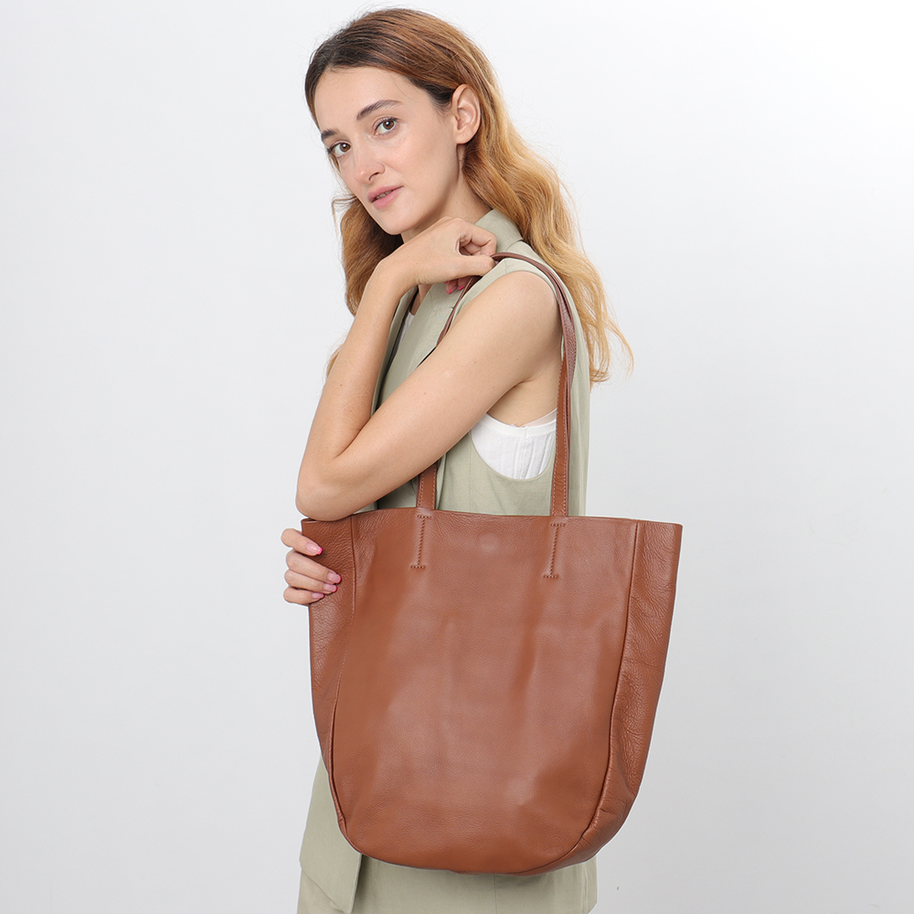 SC Sang Trọng Của Ý Chính Hãng - đánh giá và giá Luxury Bags And Accessories