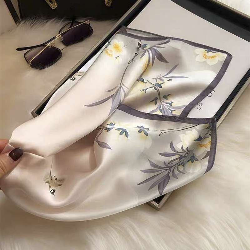 Luxury Flower Pattern Square S - đánh giá và giá Luxury Bags And Accessories